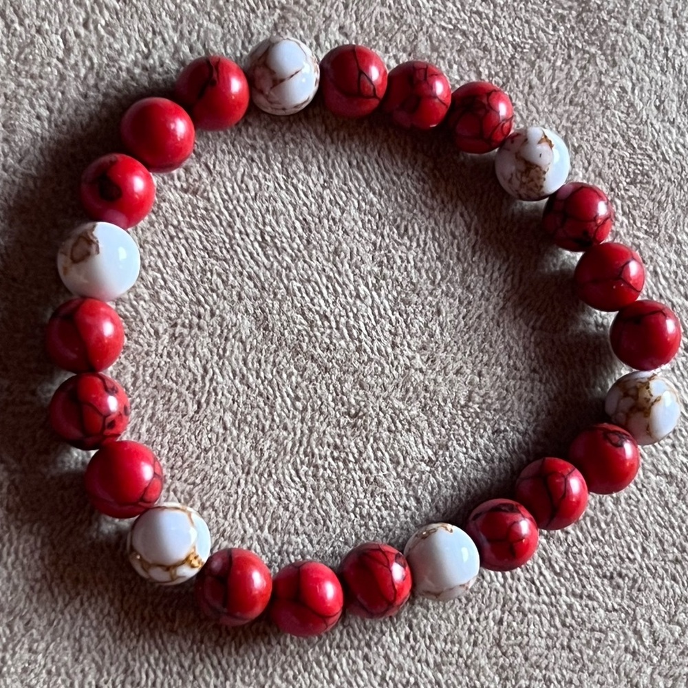 👻HP👻 Handmade Natural Red Turquoise & Gold Spun Howlite Beaded Bracelet, Size 7”